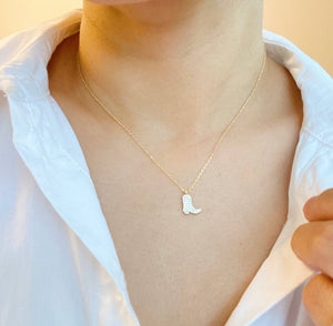 Dainty Cowgirl Necklace